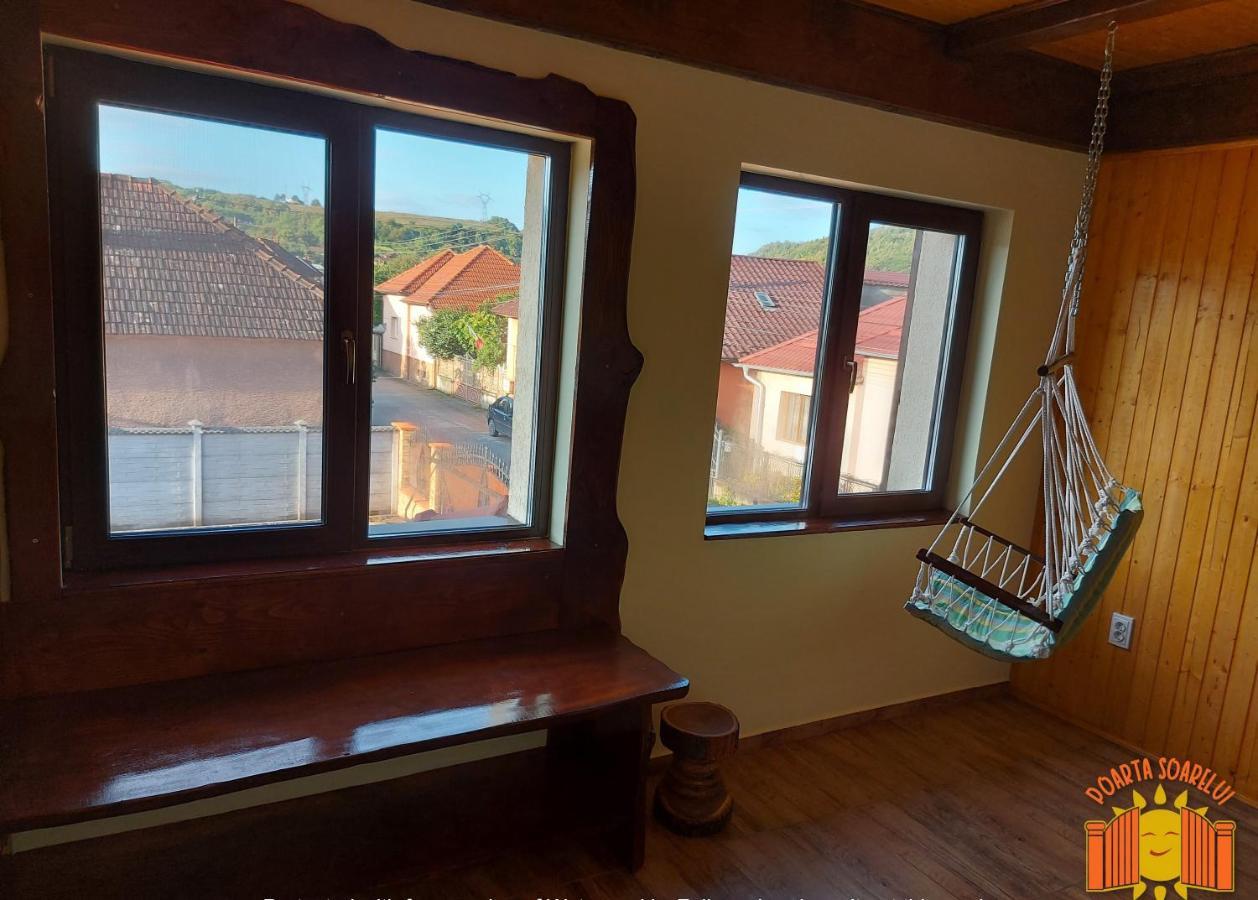 Villa Poarta Soarelui Teliucu Inferior